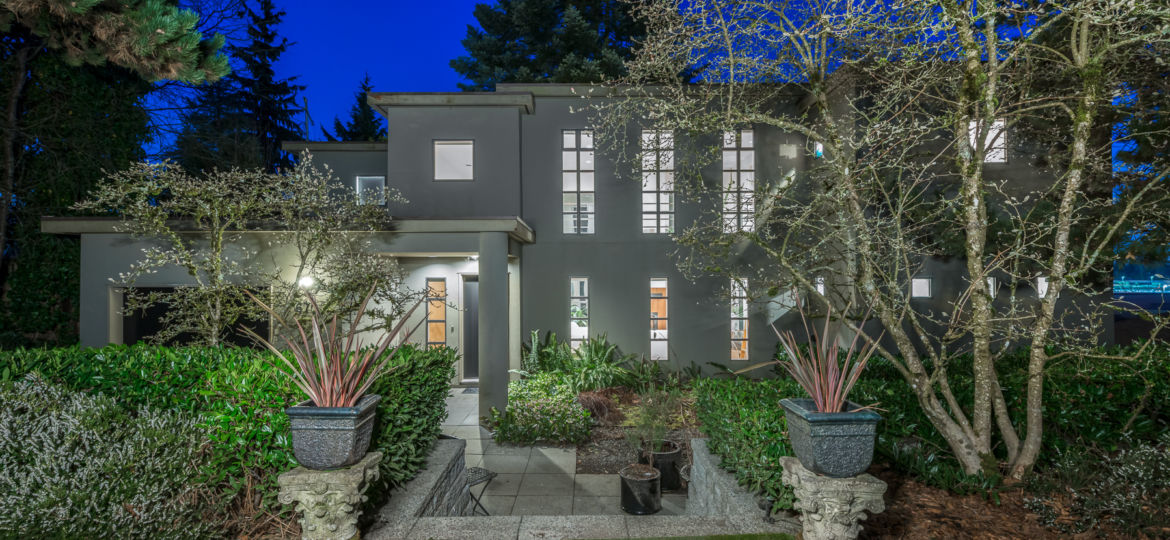 670 Duchess Ave West Van - Colleen Burke Photography